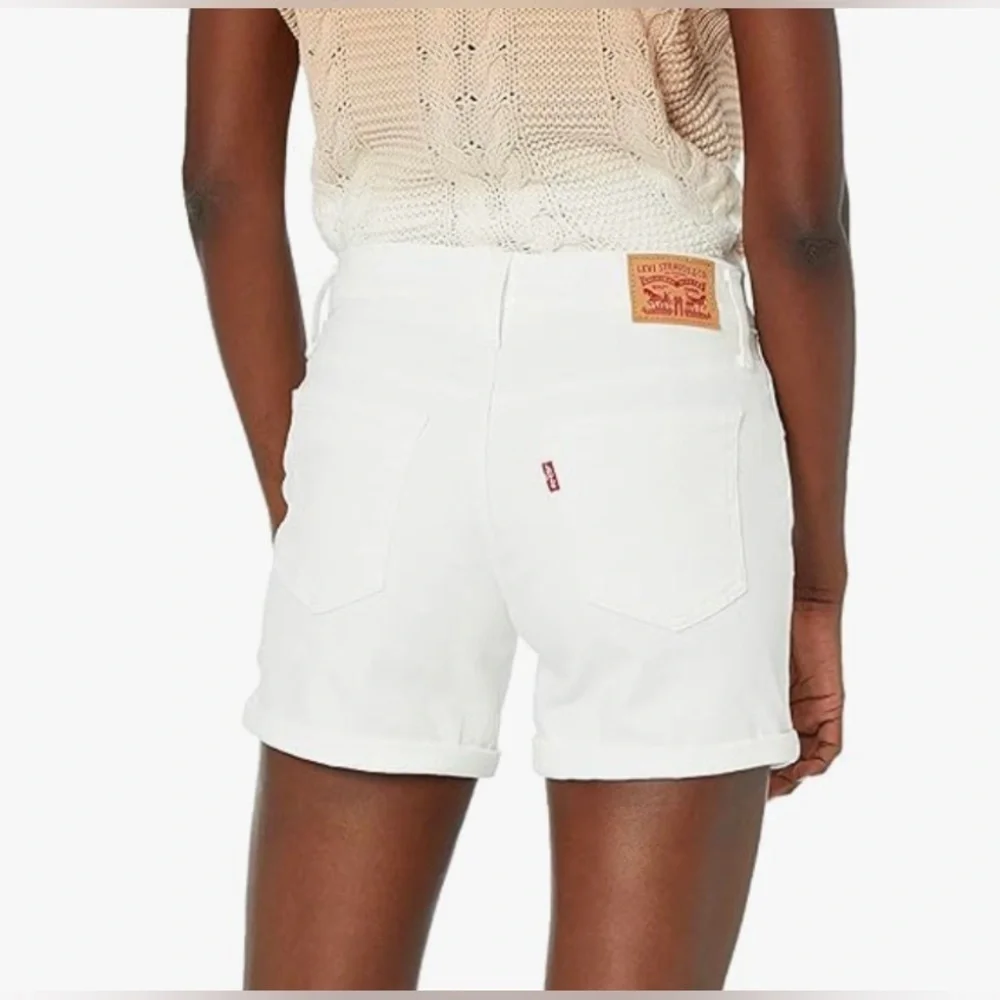 Levi's Mid Rise Mid Length Denim Shorts Women's Size 31 - Picture 2 of 13